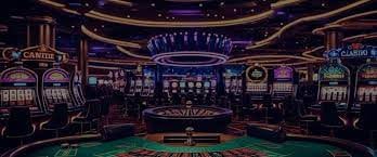 Live AduQ dealer table on mobile phone screen